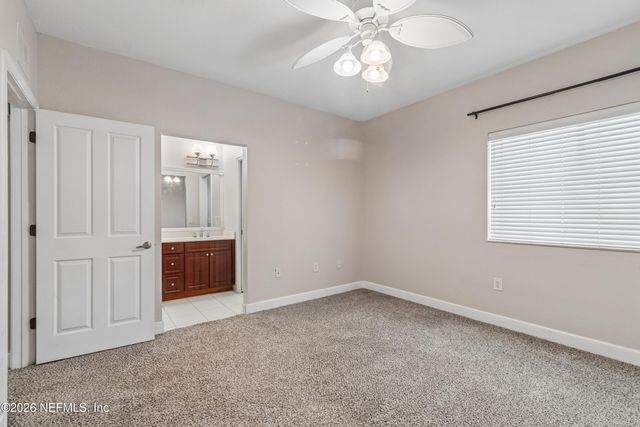 9745 TOUCHTON Road 527, Jacksonville, FL 32246
