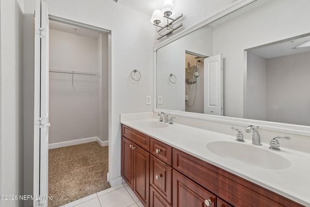 9745 TOUCHTON Road 527, Jacksonville, FL 32246