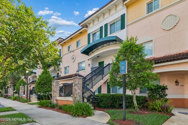 9745 TOUCHTON Road 527, Jacksonville, FL 32246