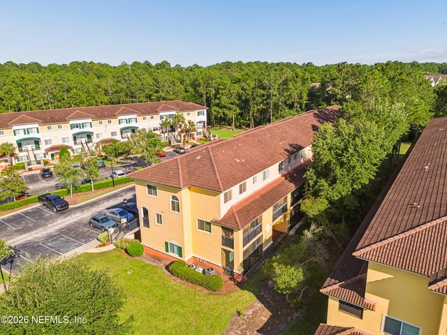 9745 TOUCHTON Road 527, Jacksonville, FL 32246