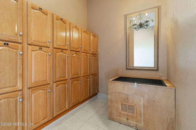 9745 TOUCHTON Road 527, Jacksonville, FL 32246