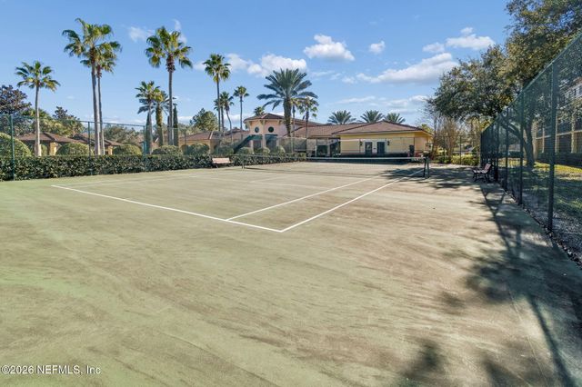 9745 TOUCHTON Road 527, Jacksonville, FL 32246