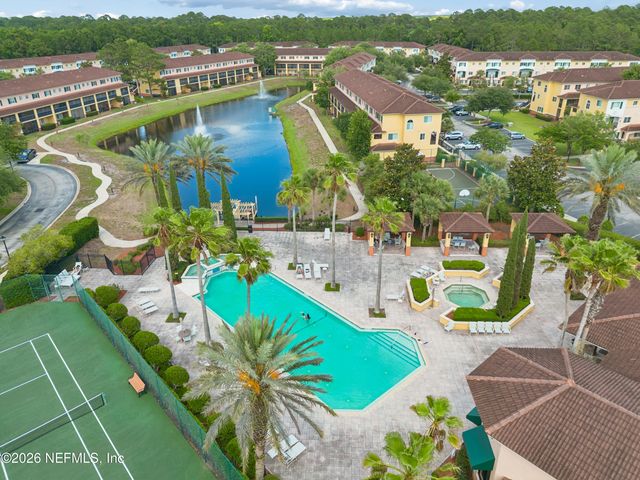 9745 TOUCHTON Road 527, Jacksonville, FL 32246