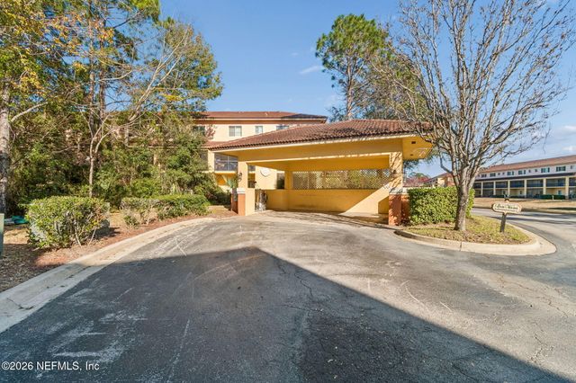 9745 TOUCHTON Road 527, Jacksonville, FL 32246