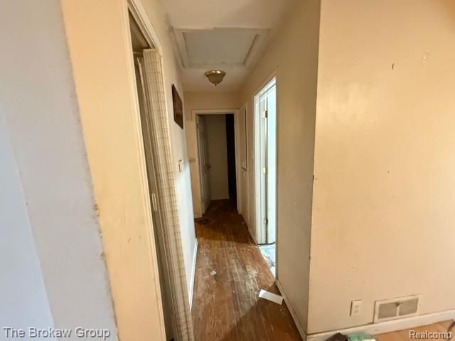 4302 Huckleberry Lane, Flint, MI 48507