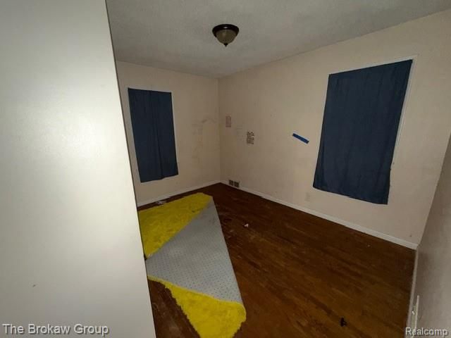 4302 Huckleberry Lane, Flint, MI 48507