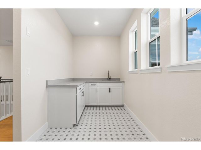 6469 Still Pine Cir, Castle Pines, CO 80108