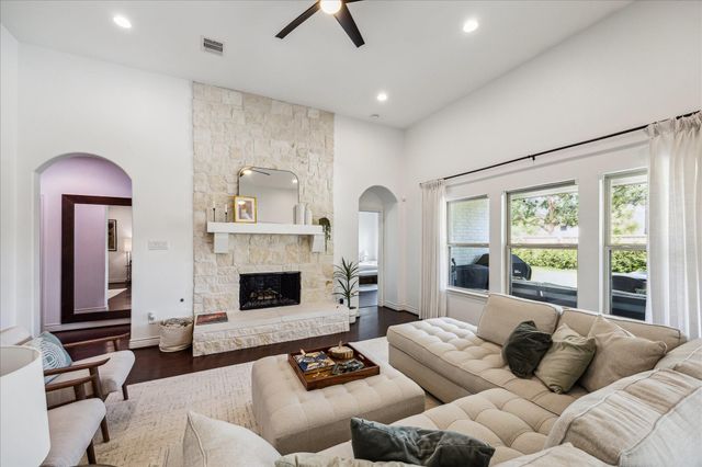 3323 Emerald Valley, Katy, TX 77494