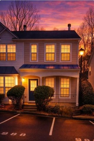 988 Redwood Drive, Norcross, GA 30093