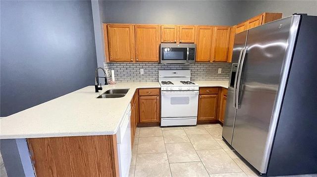 988 Redwood Drive, Norcross, GA 30093