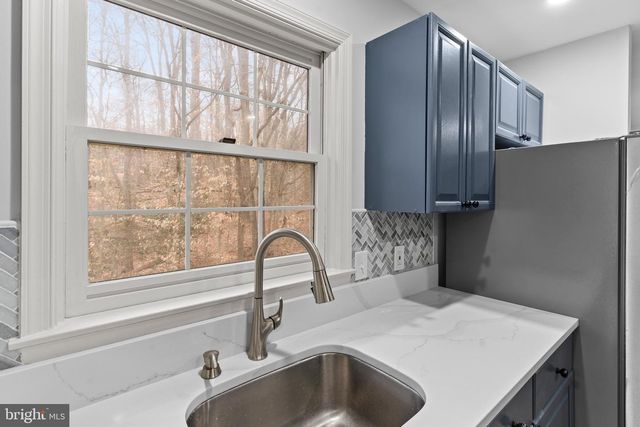 11401 AEGEAN TER, Woodbridge, VA 22192