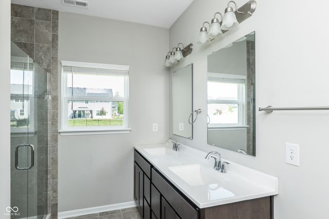 3724 River Jordan Circle, Westfield, IN 46074