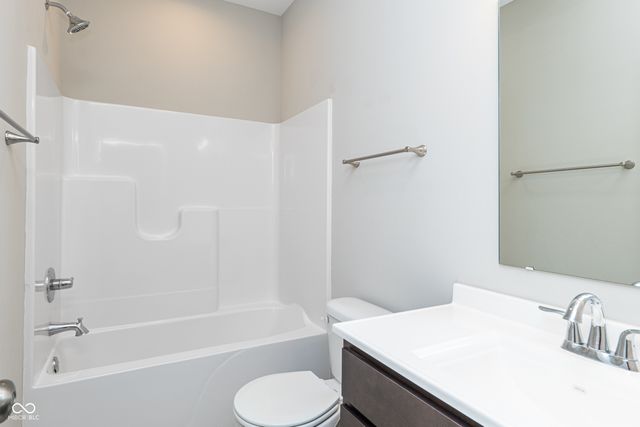 3724 River Jordan Circle, Westfield, IN 46074