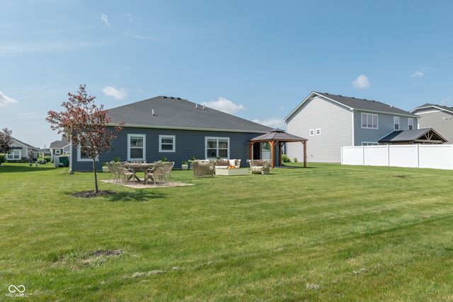 3724 River Jordan Circle, Westfield, IN 46074