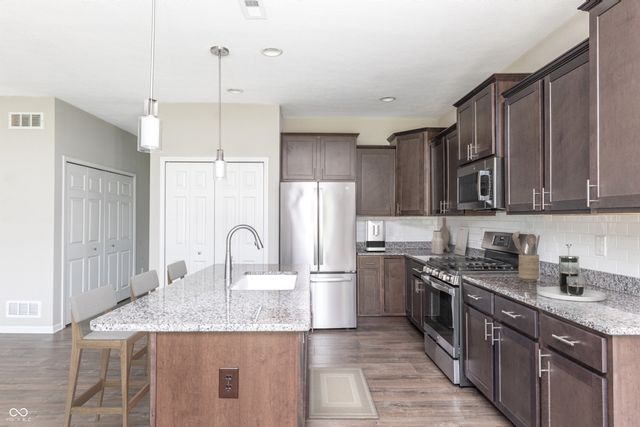 3724 River Jordan Circle, Westfield, IN 46074