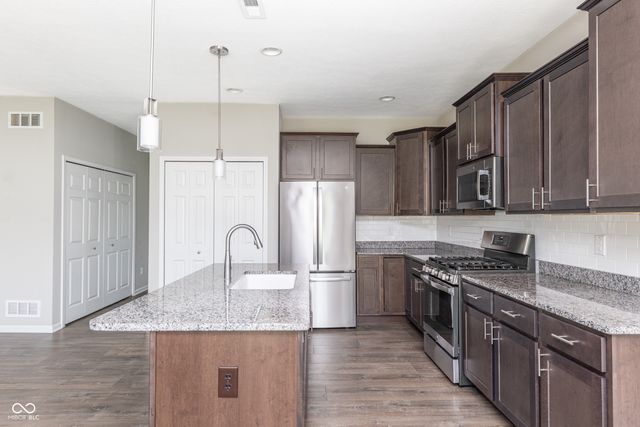 3724 River Jordan Circle, Westfield, IN 46074