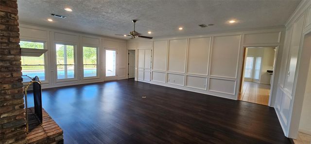 6180 Sheridan Oaks Drive, Beaumont, TX 77706