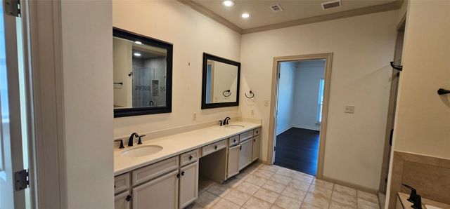 6180 Sheridan Oaks Drive, Beaumont, TX 77706