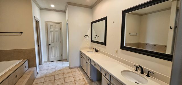 6180 Sheridan Oaks Drive, Beaumont, TX 77706