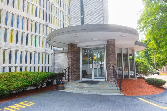 200 Swanton St 727, Winchester, MA 01890