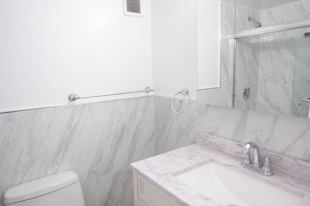 200 Swanton St 727, Winchester, MA 01890