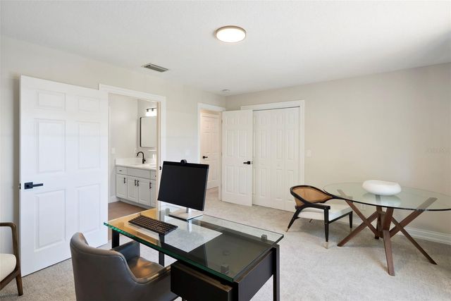 2504 W TENNESSEE AVENUE A, Tampa, FL 33629