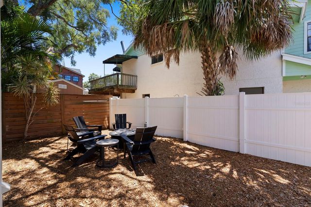 2504 W TENNESSEE AVENUE A, Tampa, FL 33629