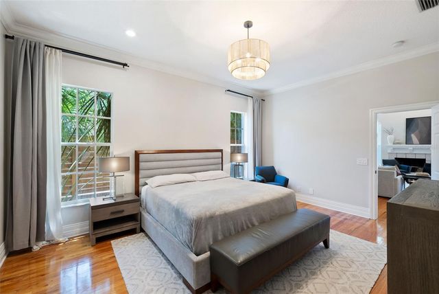 2504 W TENNESSEE AVENUE A, Tampa, FL 33629
