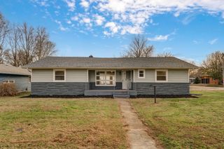 2308 E Latoka Street, Springfield, MO 65804