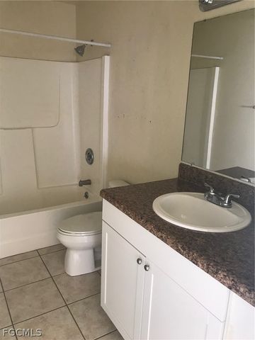 604 Hancock Bridge PKY, Cape Coral, FL 33990