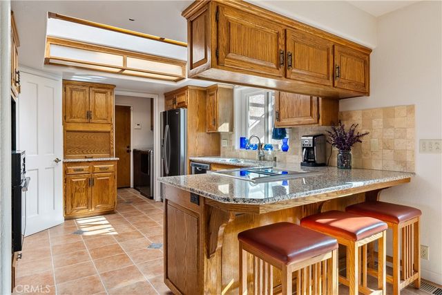 3870 Buena Vista Dr, Paso Robles, CA 93446