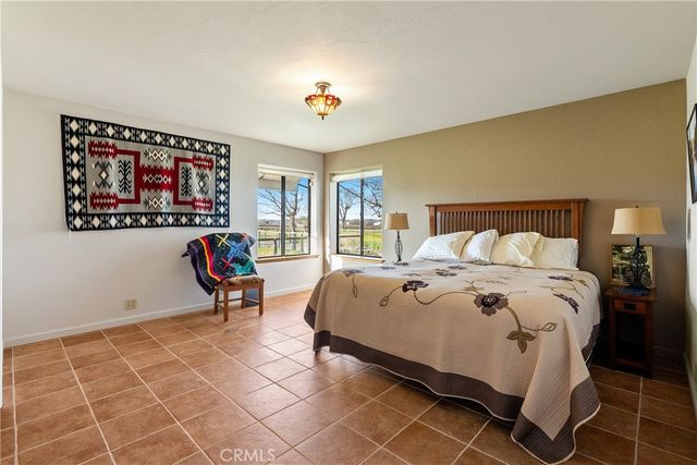 3870 Buena Vista Dr, Paso Robles, CA 93446