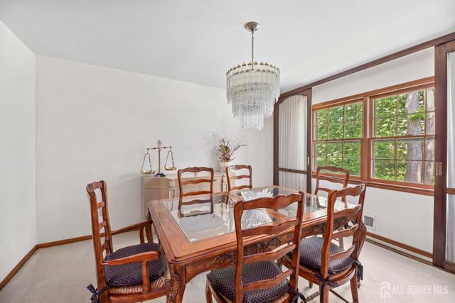 11 Aspen Circle, Edison, NJ 08820