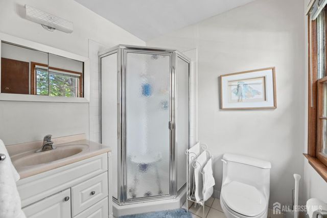 11 Aspen Circle, Edison, NJ 08820