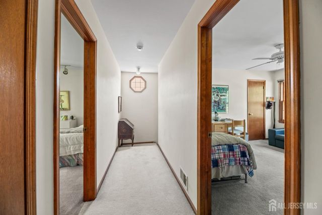 11 Aspen Circle, Edison, NJ 08820
