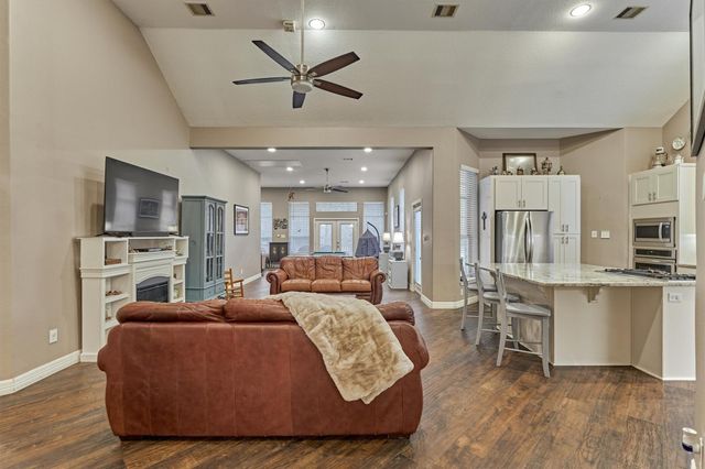 7403 Ponderosa Drive, Magnolia, TX 77354