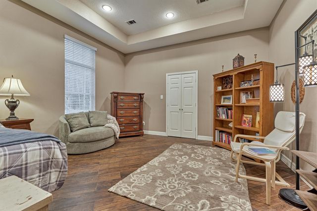 7403 Ponderosa Drive, Magnolia, TX 77354