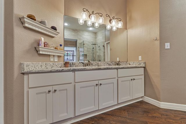 7403 Ponderosa Drive, Magnolia, TX 77354