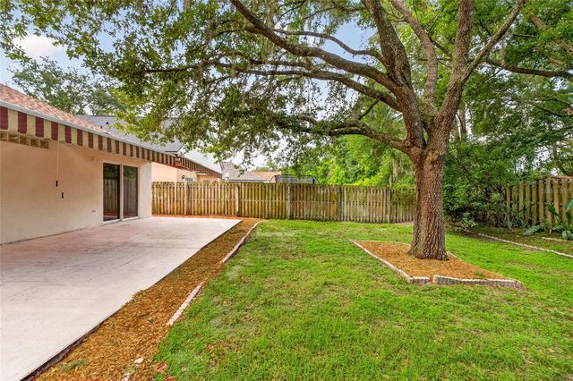 15032 DEER MEADOW DRIVE, Lutz, FL 33559