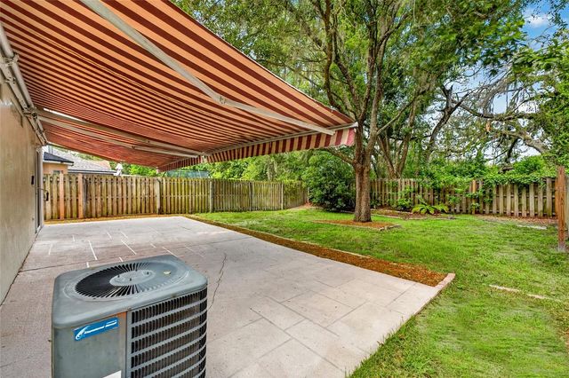 15032 DEER MEADOW DRIVE, Lutz, FL 33559