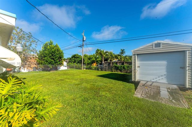 15445 Garfield Dr, Homestead, FL 33033