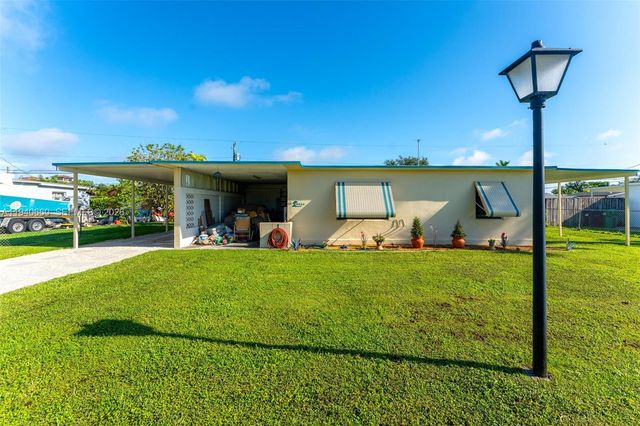 15445 Garfield Dr, Homestead, FL 33033