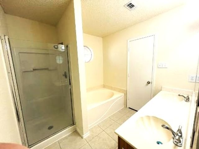 838 Colson Drive, Arlington, TX 76002