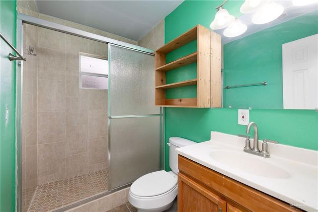 433 S Bowie Street, Elsa, TX 78543