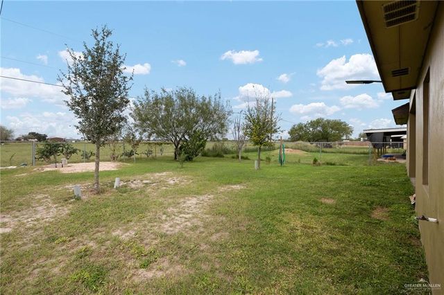 433 S Bowie Street, Elsa, TX 78543