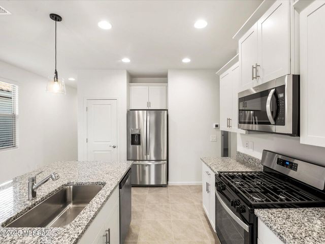 12705 N Fire Brand Street, Marana, AZ 85658