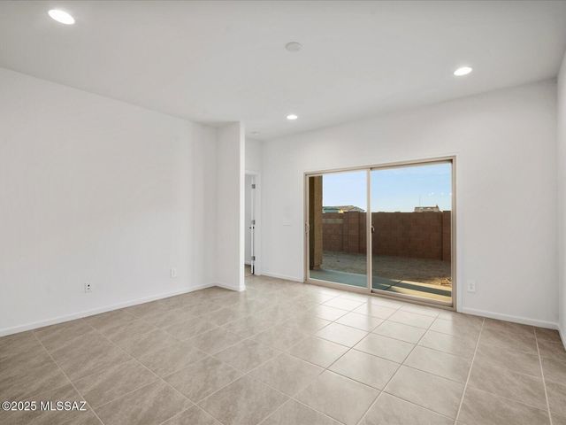 12705 N Fire Brand Street, Marana, AZ 85658