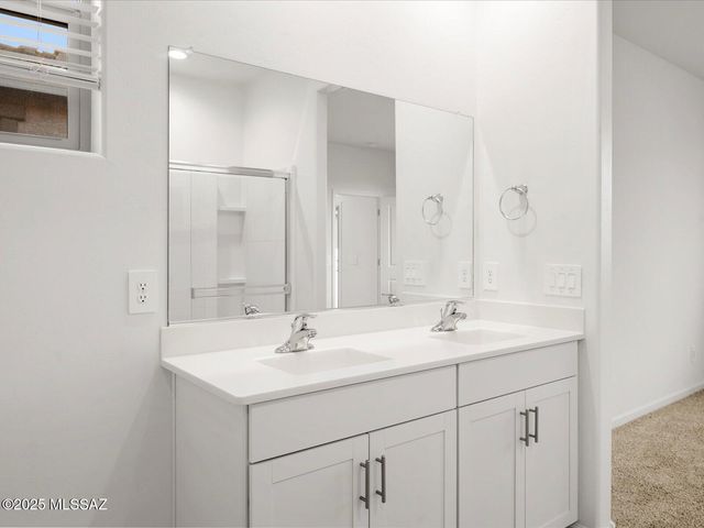 12705 N Fire Brand Street, Marana, AZ 85658