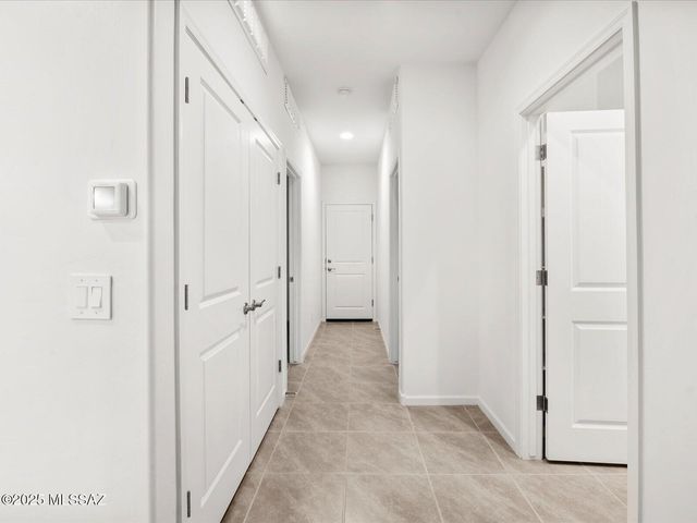 12705 N Fire Brand Street, Marana, AZ 85658