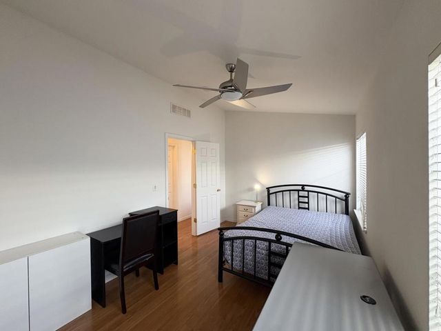 60 Wilson Way, Milpitas, CA 95035